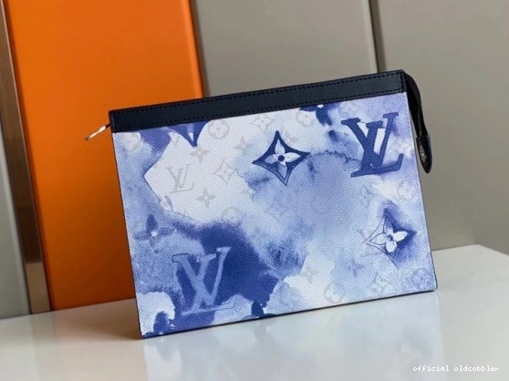 Official oldcobbler LOUIS POCHETTE VUITTON VOYAGE MM 0715